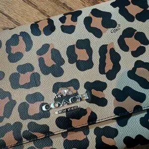 Coach Leopard Notebook Coach | Bags | Coach Leopardprint Crossbody Bag In Tan And Black | Poshmark